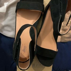 Bass strappy sandals